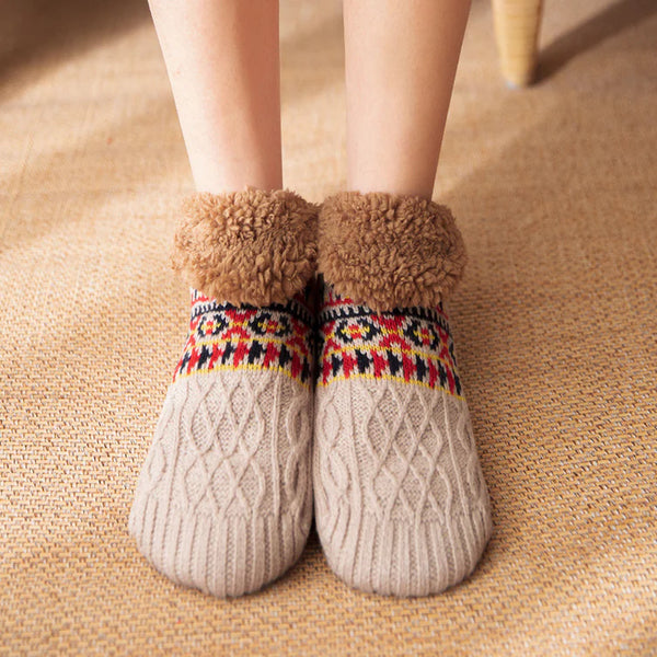 Fire Pit Cozy Luxe Anti-Slip Socks