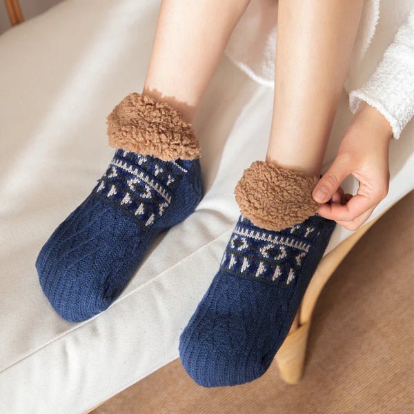 Fire Pit Cozy Luxe Anti-Slip Socks