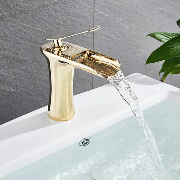 Aquora Waterfall Faucet