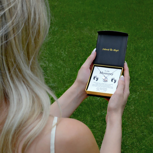 To My Mommy - Baby Feet Heart Pendant Necklace Gift Set