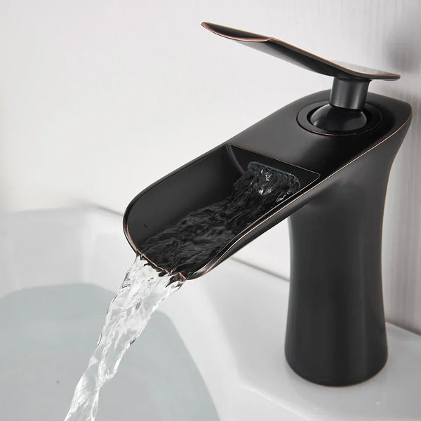 Aquora Waterfall Faucet