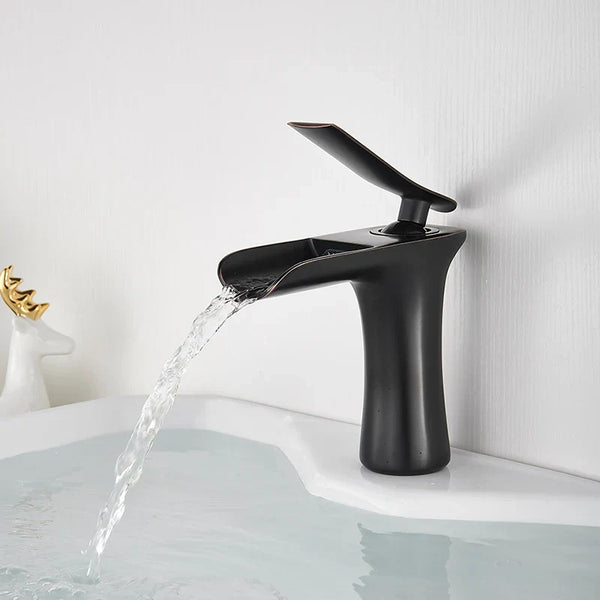 Aquora Waterfall Faucet