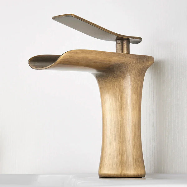 Aquora Waterfall Faucet